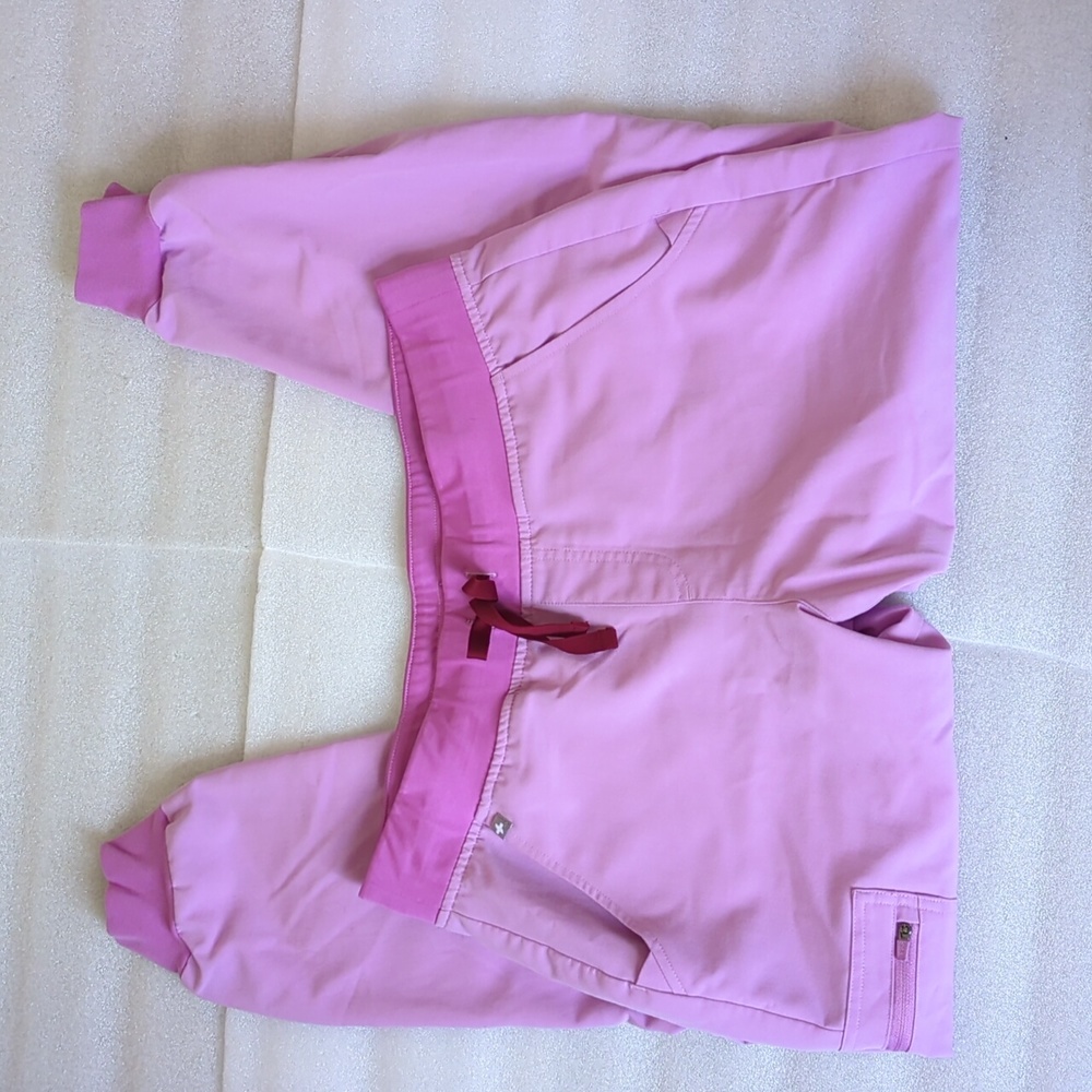 Figs Lavender Women's Jogger Scrub Pants Size L